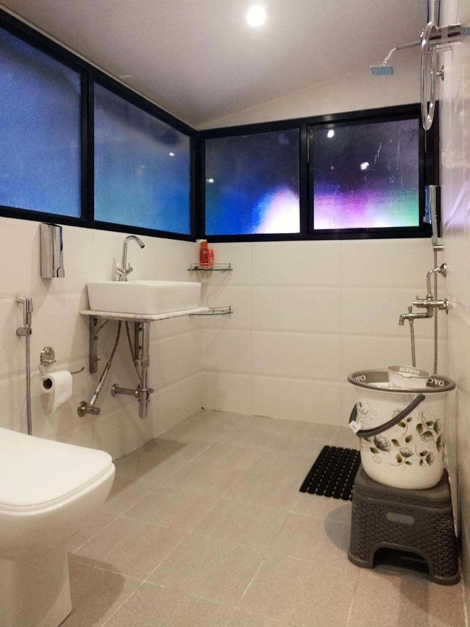 Rockski Boutique Bed & Breakfast 실롱 외부 사진
