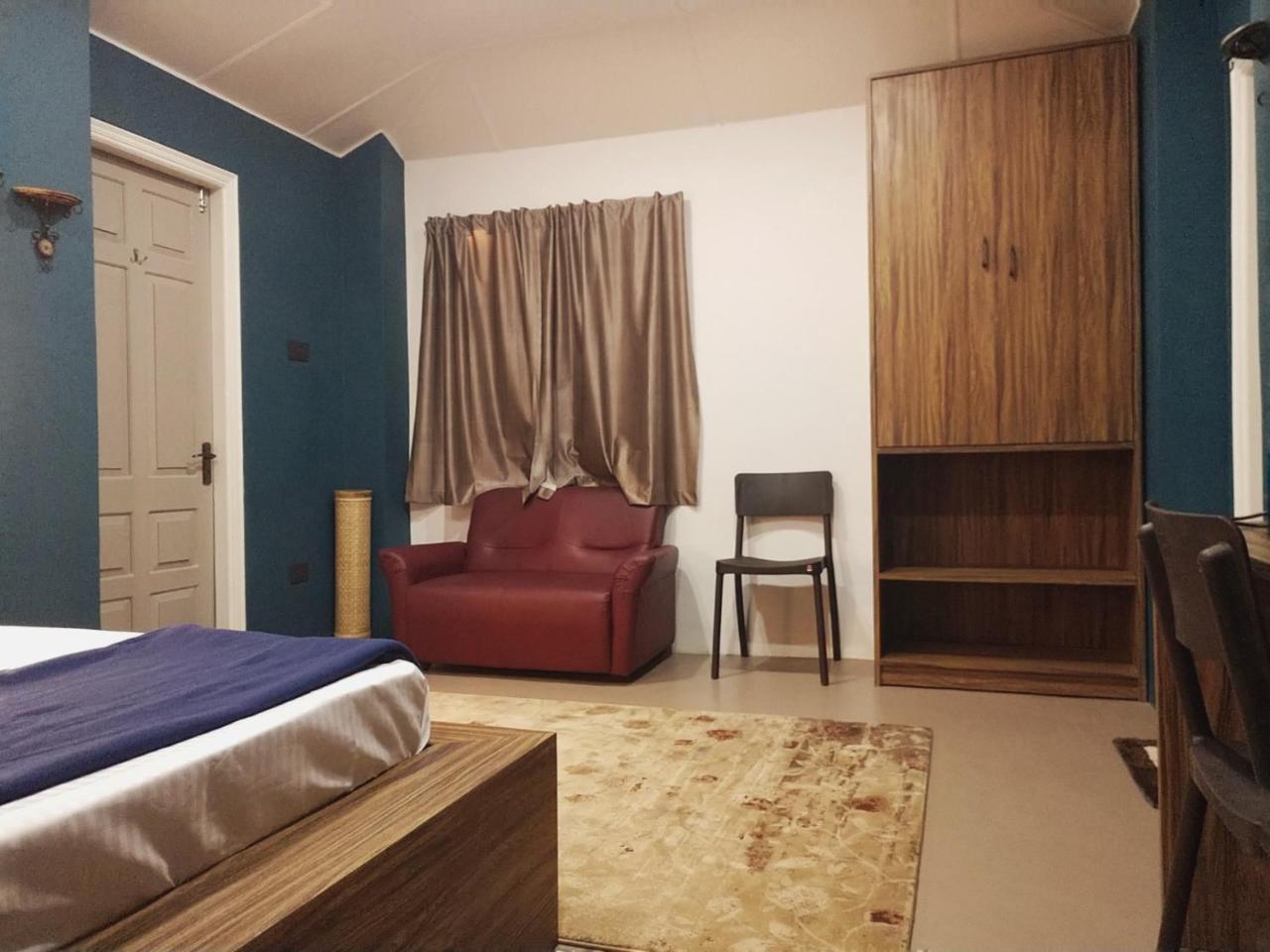 Rockski Boutique Bed & Breakfast 실롱 외부 사진